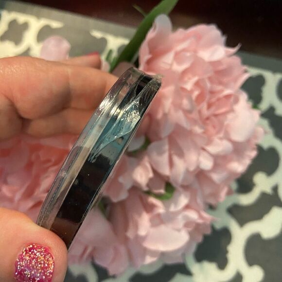 AOA Studio Perfect Finishing Pressed Powder Cafe - Picture 3 of 3